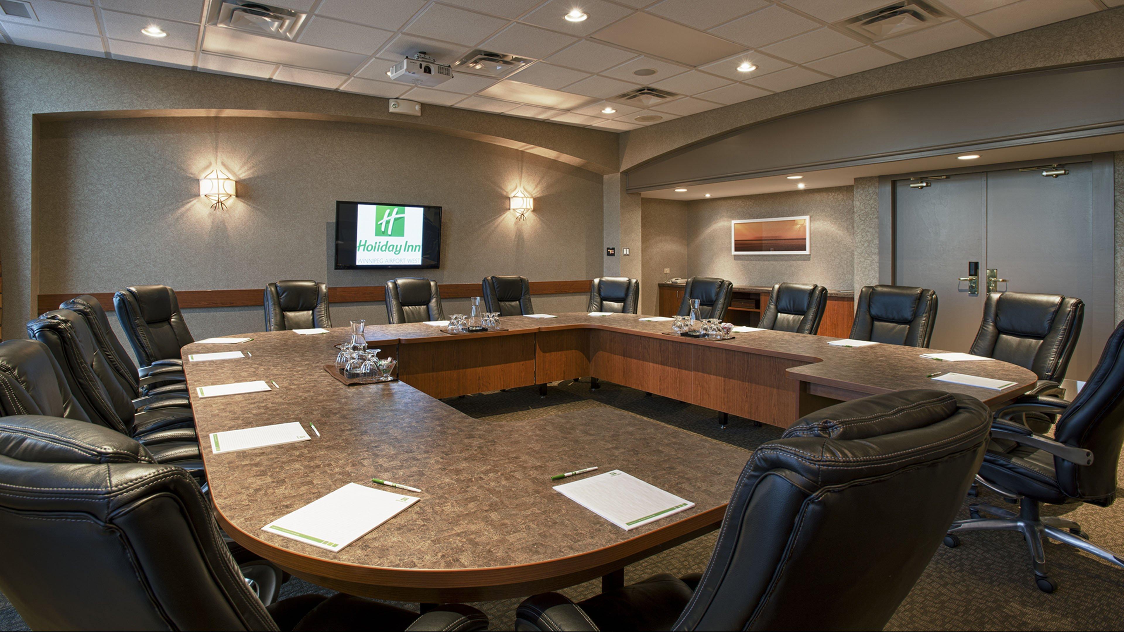 Holiday Inn Winnipeg - Airport West By Ihg Exterior foto